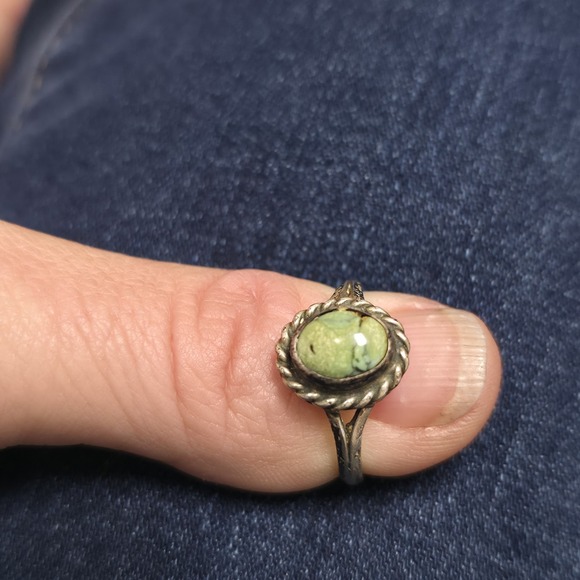 OLD NATIVE NAVAJO STERLING SILVER GREEN~TURQUOISE~Size 6.5 166 - Picture 6 of 8